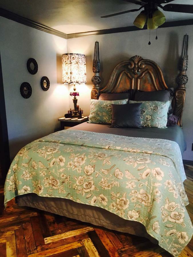 The Relic Hotel Amarillo Bagian luar foto